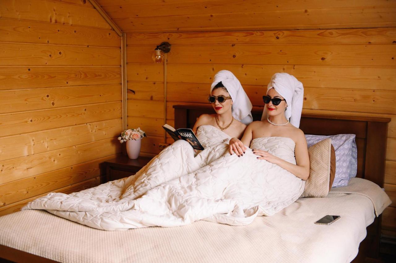 Перлина Буковини Lipovans Екстер'єр фото